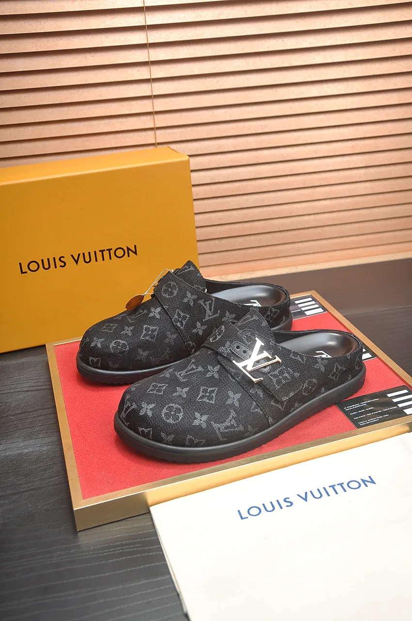 Men's men's shoes 💰520💶[LOUIS VUITTON] (cowhide lining) new style 🍀LV Louis Vuitton * - top version of LV classic semi-slip trendy shoes! Made of imported original cow suede cowhide, with a first layer of comfortable cowhide lining inside! Original wear-resistant rubber outsole! High quality products! Code number 38-45 (45 customized)
